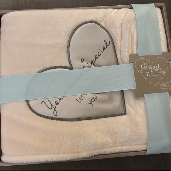 Pavilion Gift Company Royal Plush Blanket “ You are so Special” - Picture 5 of 9